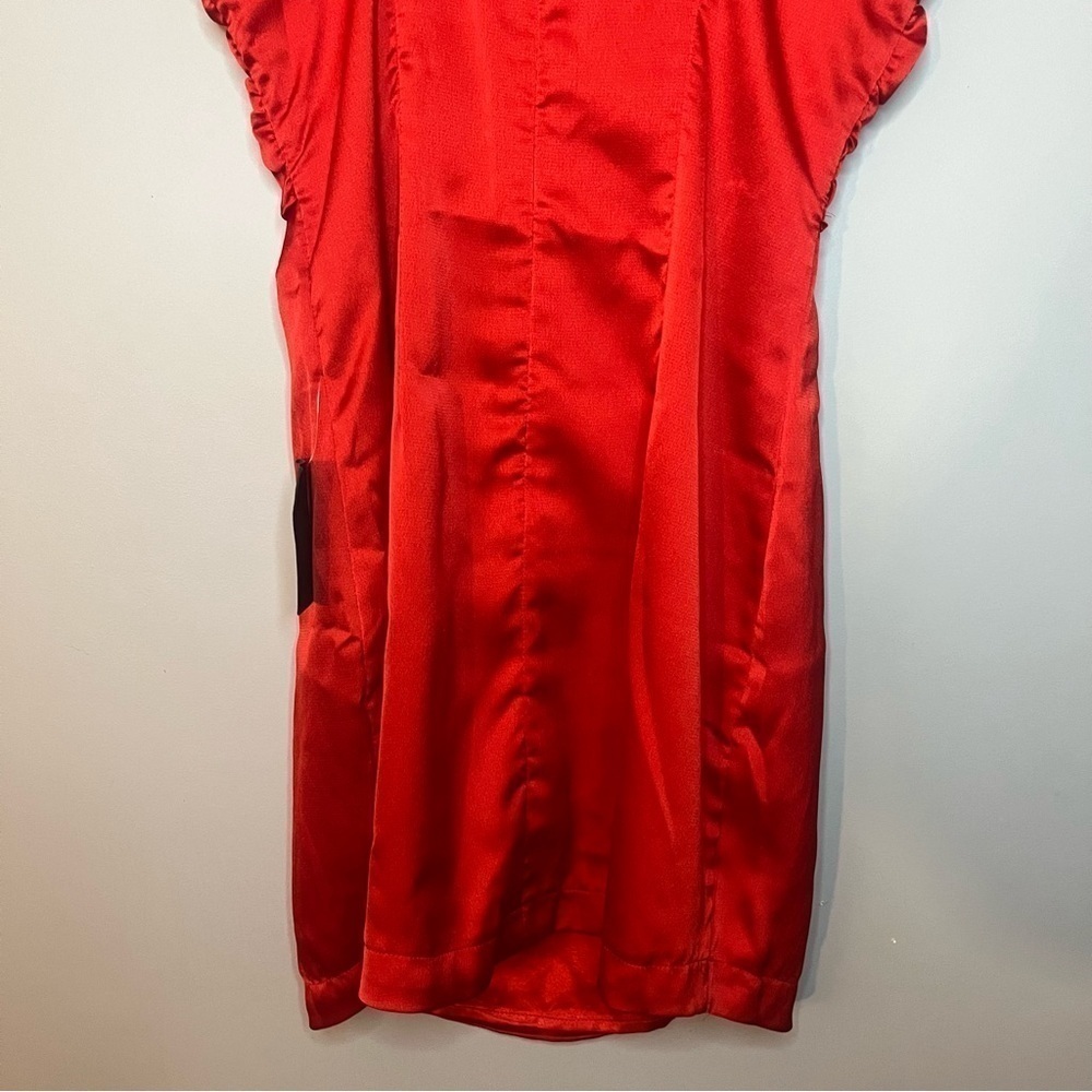 Lulu’s Chic For The Night Red Sleek Satin O-Ring Halter Mini Dress Sz M NWT - Picture 14 of 15